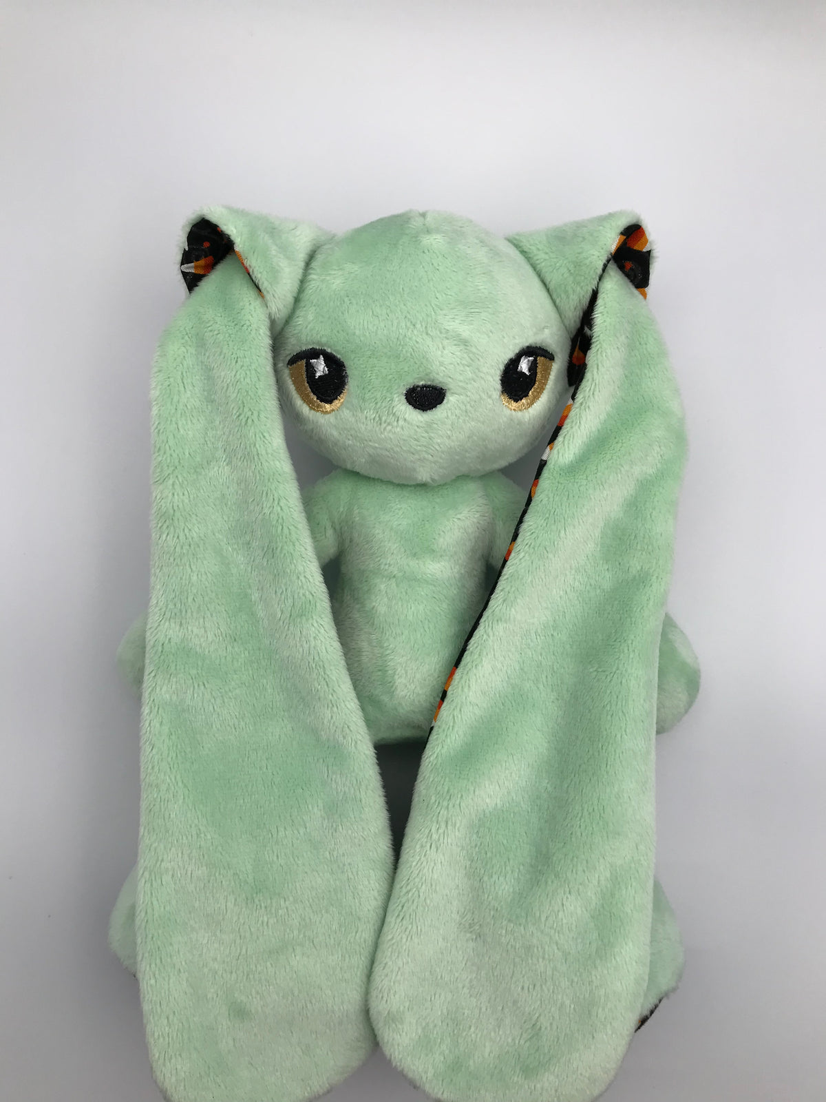 Small Pastel Green Cabbit Candy Corn