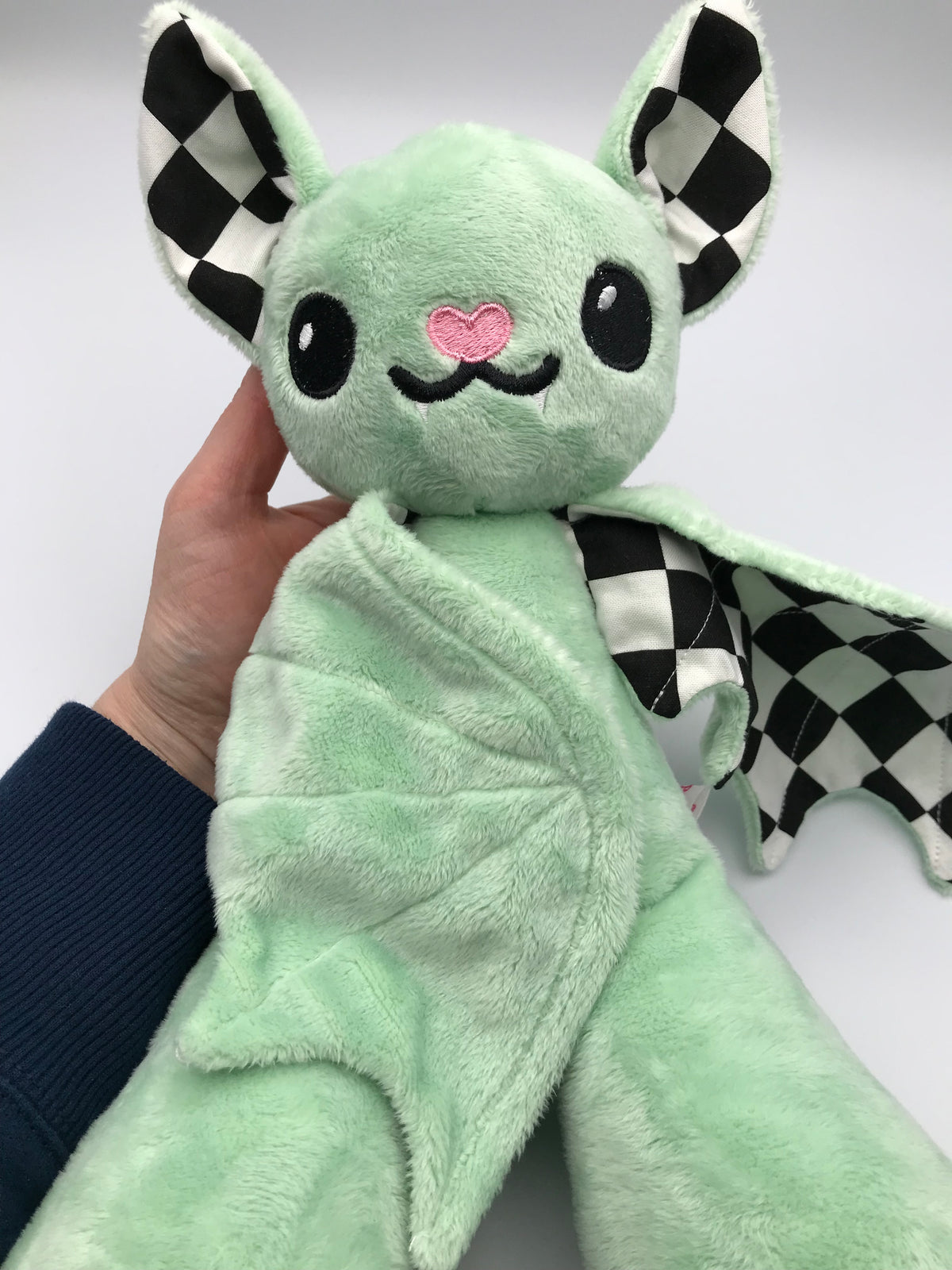 Small Light Green Bat Checker Print